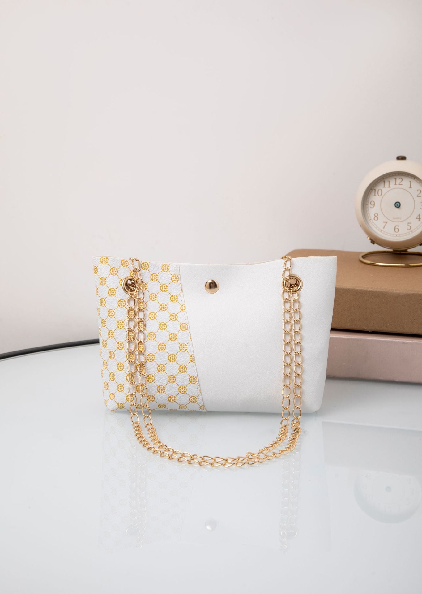 Dotted Prints Chain Shoulder Messenger Bag